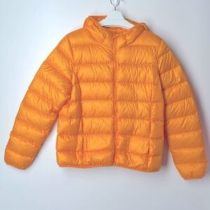 TNA Little Puff New Condition